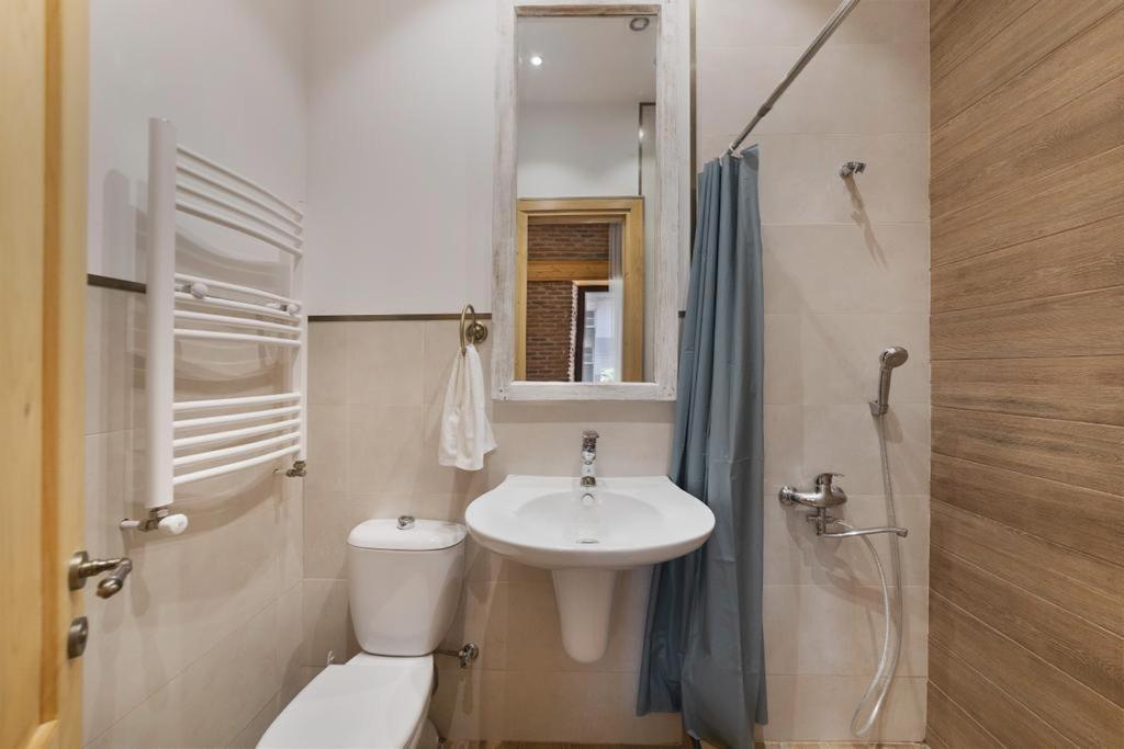Appartamento Duplex Opera 3 Tbilisi Esterno foto